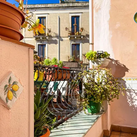Porta Messina Terrace Apartment Taormina