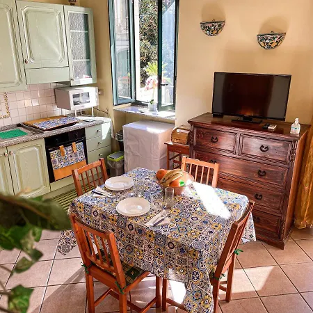 Porta Messina Terrace Apartment Taormina